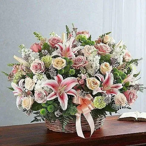 Premium Ανθοσύνθεση από το ανθοπωλείο 21Flowers στην Αθήνα με Αυθημερόν Παράδοση